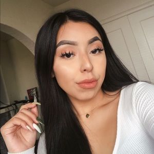 Meet your Posher, Gisselle